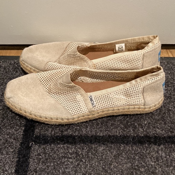 Tan Toms - Picture 3 of 4